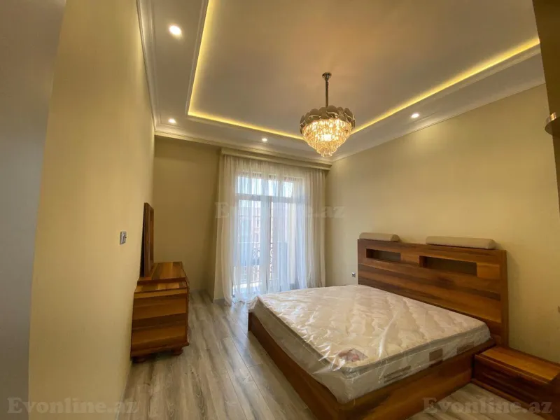 Satılır 4 otaqlı Mənzil Yeni tikili 130 m² Xətai r. - şəkil 5