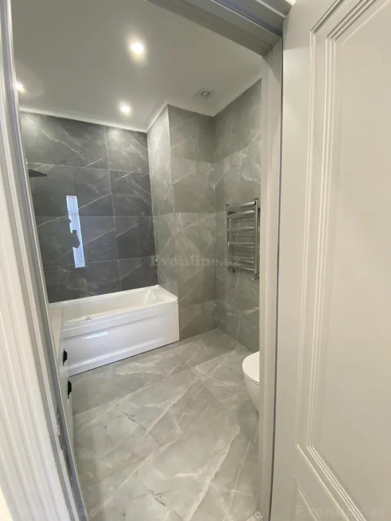 Satılır 4 otaqlı Mənzil Yeni tikili 130 m² Xətai r. - şəkil 15