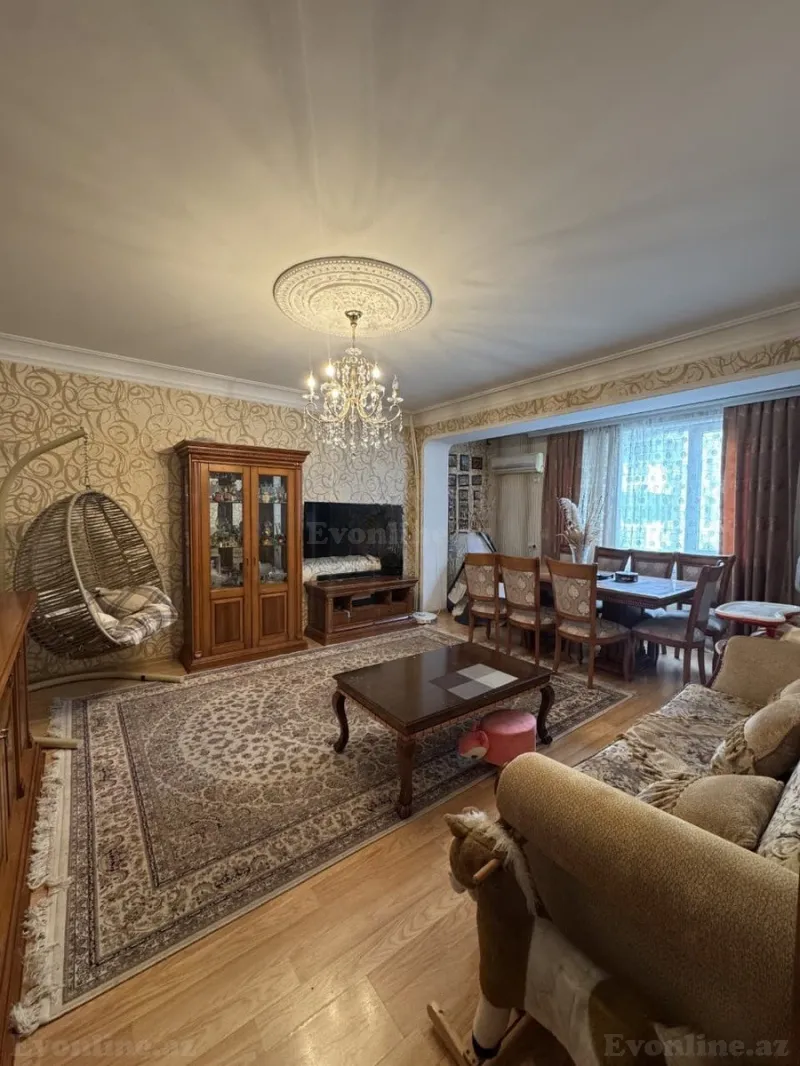 4 otaqlı Mənzil 115 m² Bakıxanov Satılır