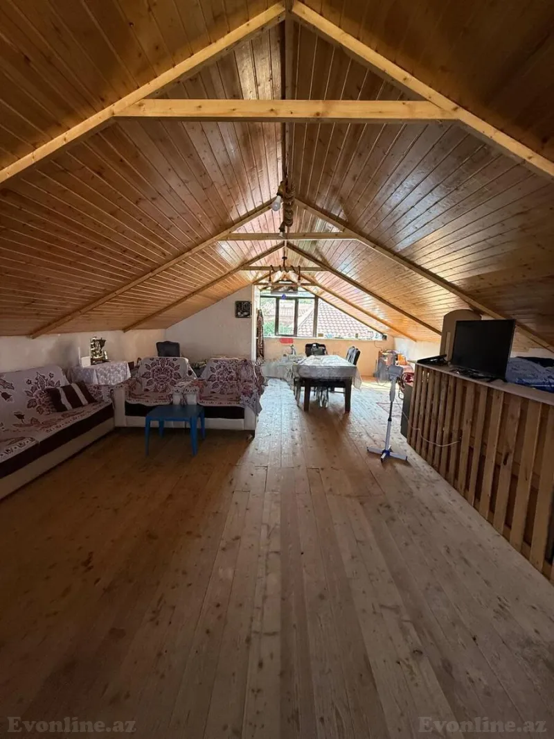5 otaqlı Həyət evi 200 m² Zığ Satılır