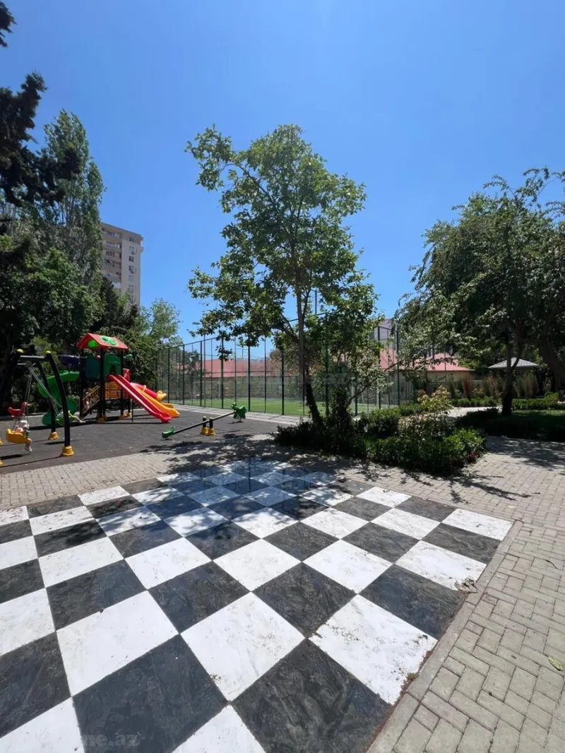 Satılır 3 otaqlı Mənzil Yeni tikili 137 m² 8 Noyabr m. - şəkil 24