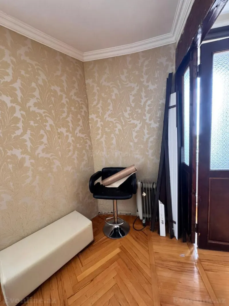 Kirayə verilir 2 otaqlı Mənzil Köhnə tikili 70 m² Elmlər Akademiyası m. - şəkil 6