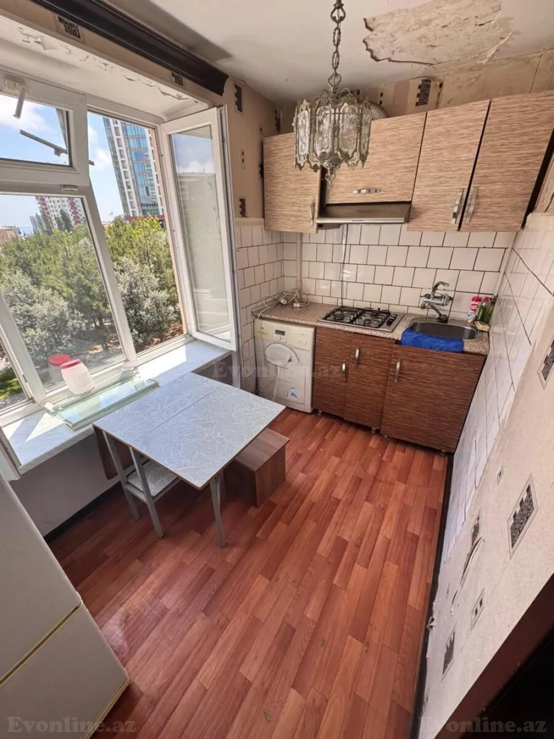 Kirayə verilir 2 otaqlı Mənzil Köhnə tikili 70 m² Elmlər Akademiyası m. - şəkil 9
