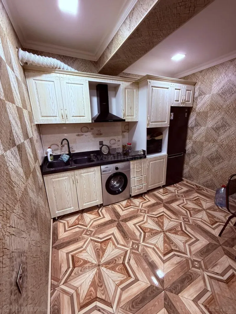 Kirayə verilir 2 otaqlı Mənzil Yeni tikili 72 m² Əhmədli m. - şəkil 3