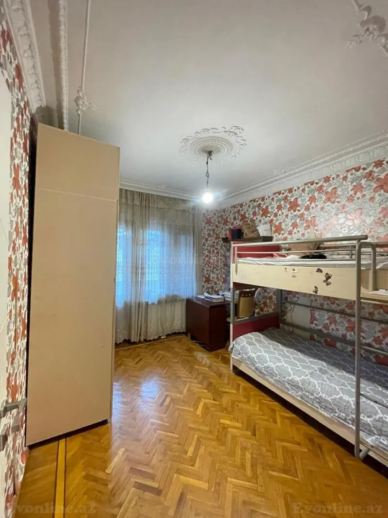 Satılır 5 otaqlı Mənzil Köhnə tikili 125 m² Binəqədi r. - şəkil 3