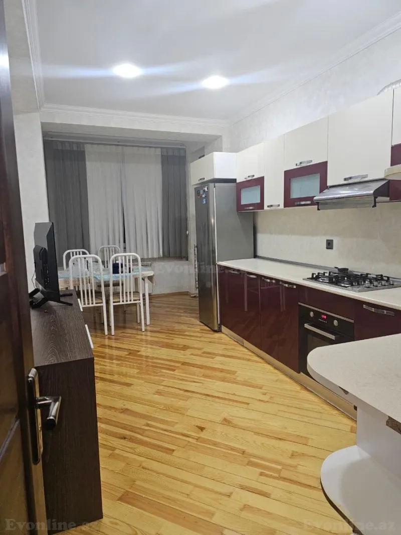 Satılır 2 otaqlı Mənzil Yeni tikili 90 m² Xətai r. - şəkil 7