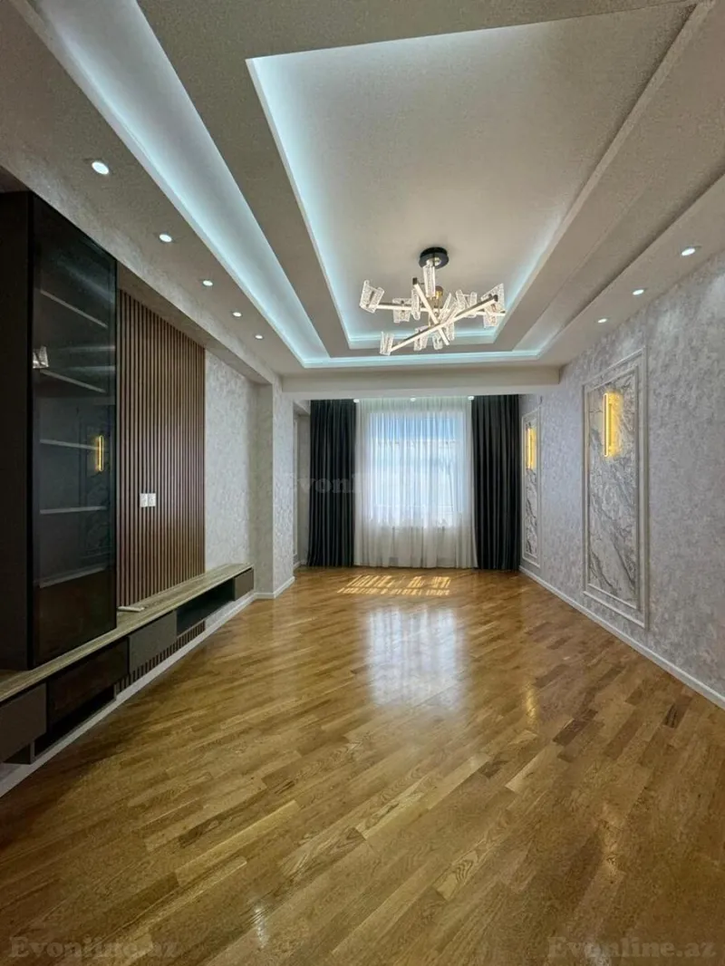 3 otaqlı Mənzil 119 m² Qara Qarayev m. Satılır