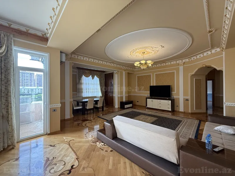 Satılır 4 otaqlı Mənzil Yeni tikili 240 m² Nəsimi r. - şəkil 5