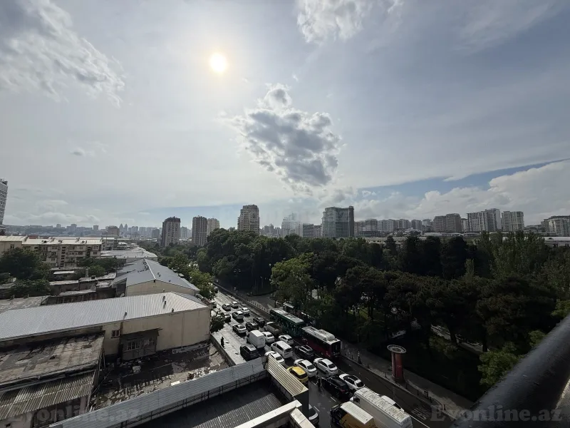 Satılır 4 otaqlı Mənzil Yeni tikili 240 m² Nəsimi r. - şəkil 9