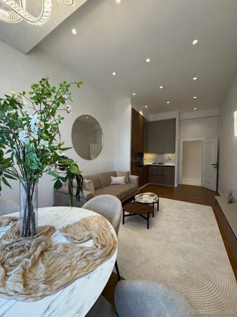 Satılır 2 otaqlı Mənzil Yeni tikili 64 m² Nəsimi r. - şəkil 3
