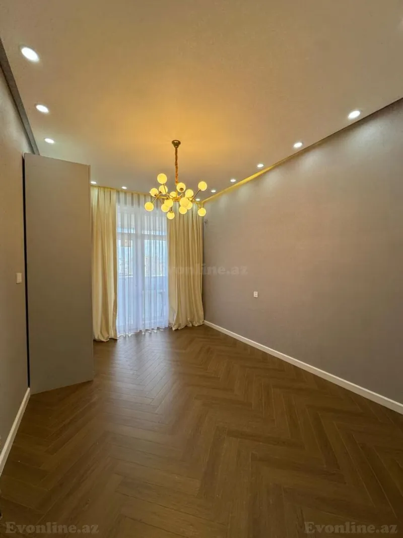 Satılır 3 otaqlı Mənzil Yeni tikili 95 m² Qara Qarayev m. - şəkil 5