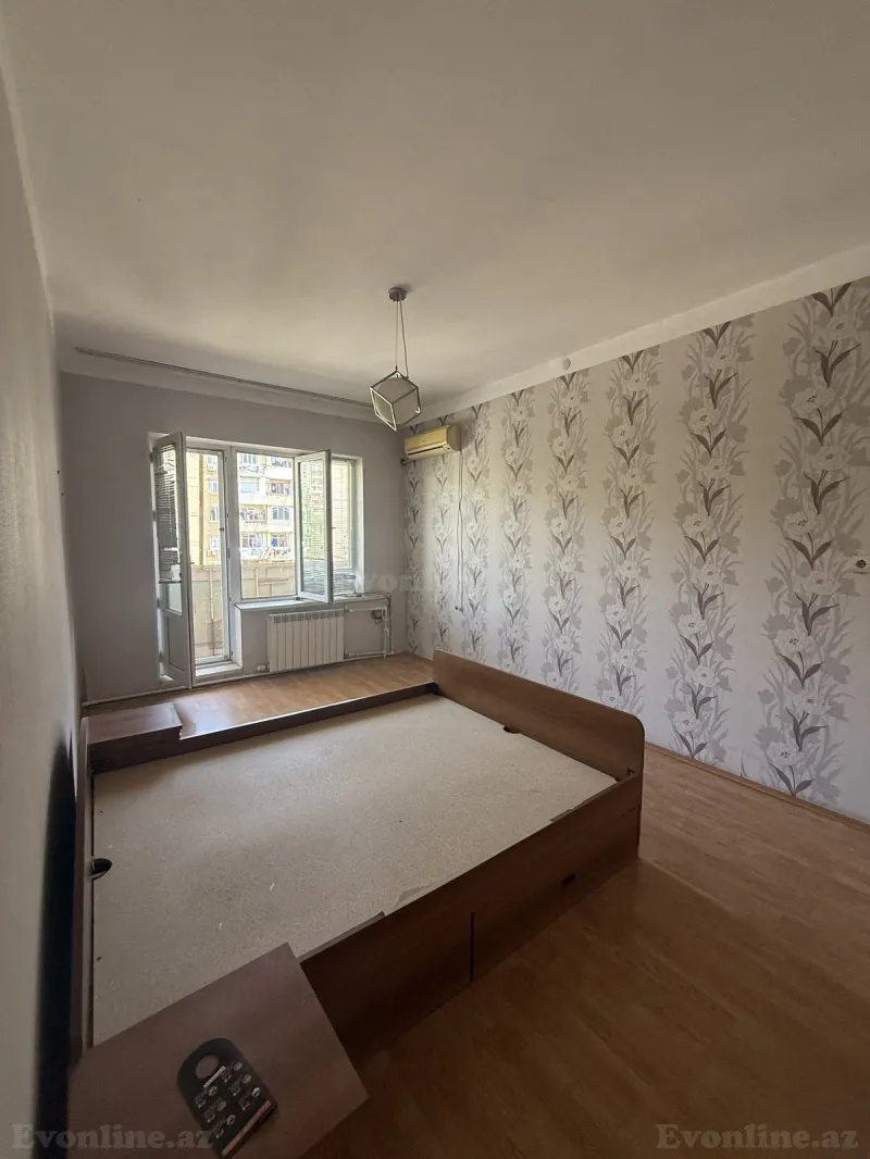 Kirayə verilir 3 otaqlı Mənzil Köhnə tikili 75 m² Xətai r. - şəkil 5
