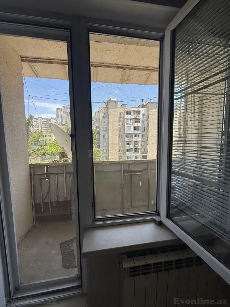 Kirayə verilir 3 otaqlı Mənzil Köhnə tikili 75 m² Xətai r. - şəkil 7