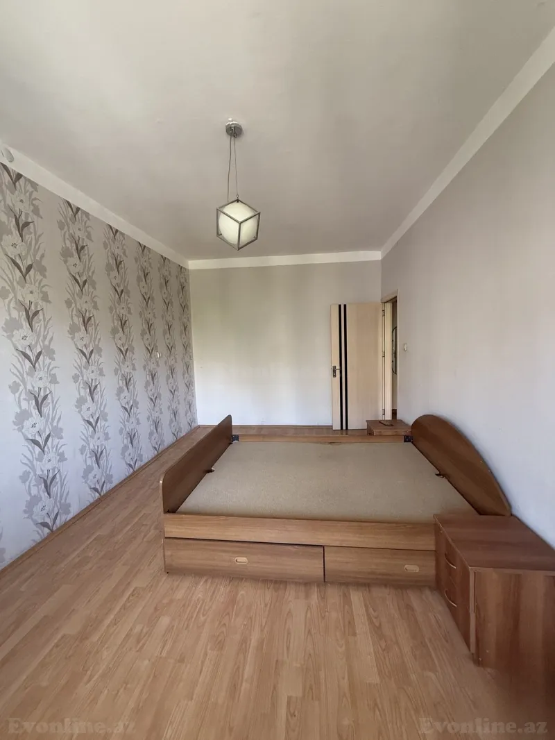 Kirayə verilir 3 otaqlı Mənzil Köhnə tikili 75 m² Xətai r. - şəkil 8