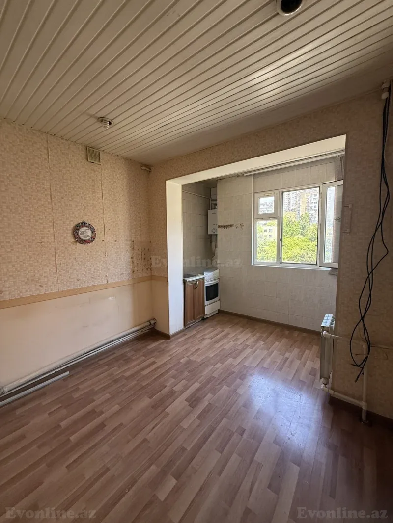 Kirayə verilir 3 otaqlı Mənzil Köhnə tikili 75 m² Xətai r. - şəkil 10
