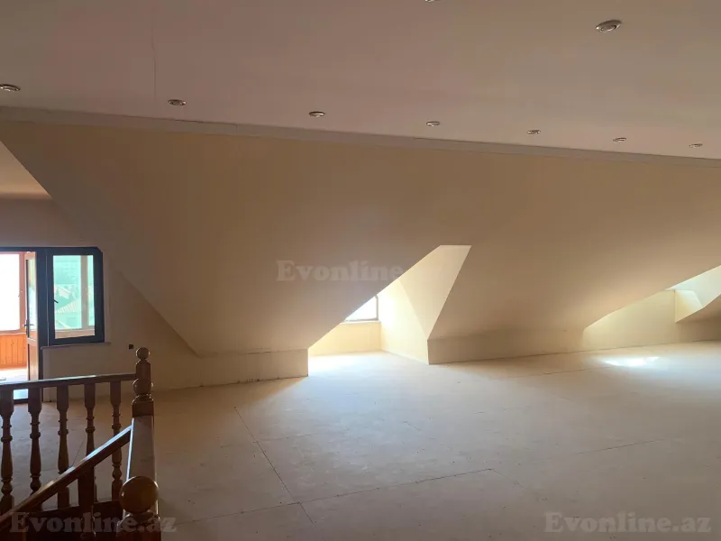 Satılır 6 otaqlı Həyət evi 345 m² Bakıxanov - şəkil 12