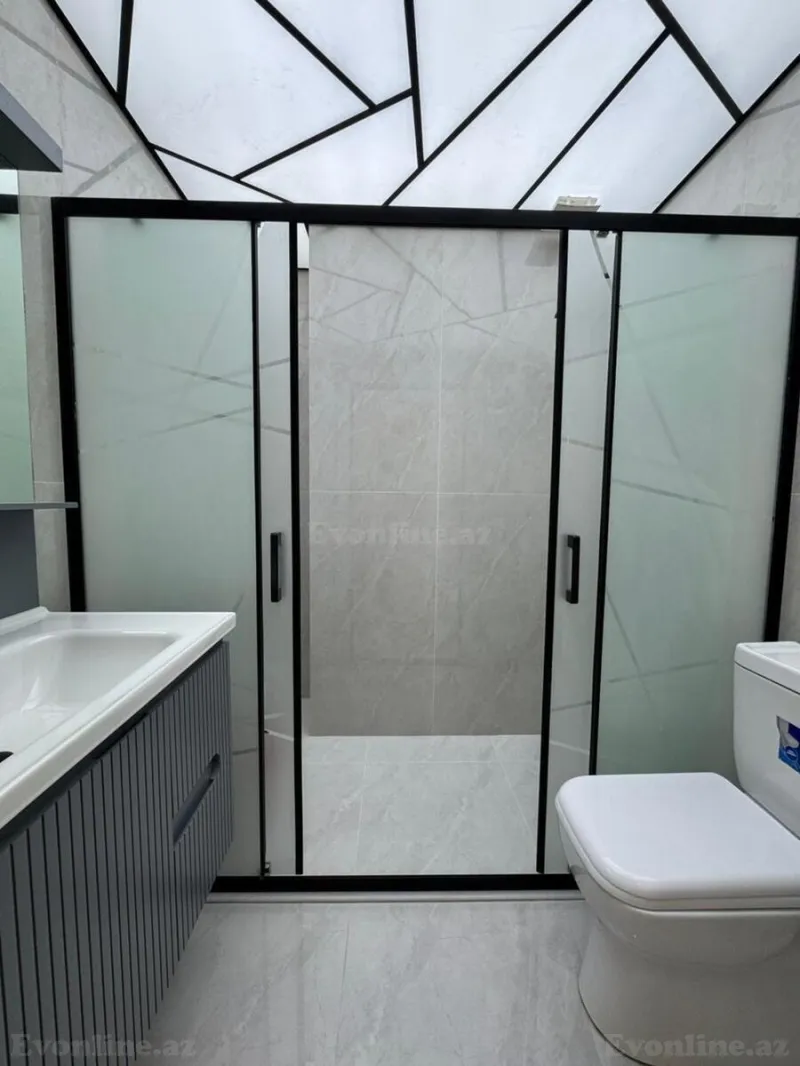 Satılır 3 otaqlı Mənzil Yeni tikili 82 m² Neftçilər m. - şəkil 3