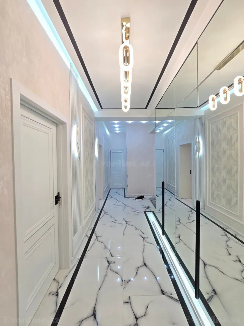 Satılır 3 otaqlı Mənzil Yeni tikili 119 m² Neftçilər m. - şəkil 2