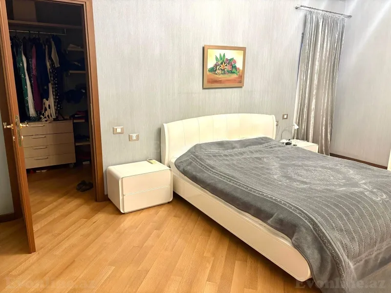 Satılır 5 otaqlı Mənzil Yeni tikili 380 m² 28 May m. - şəkil 13