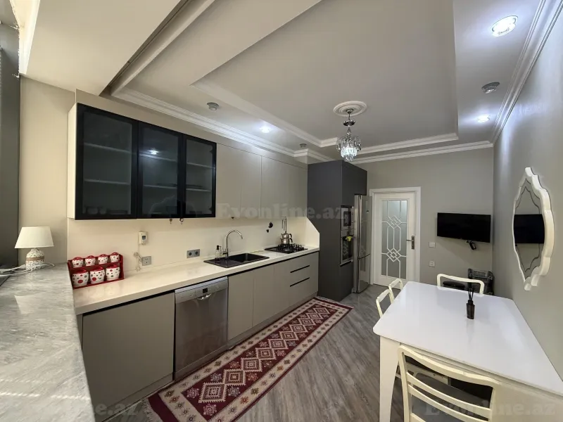 Kirayə verilir 2 otaqlı Mənzil Yeni tikili 90 m² Xətai m. - şəkil 12