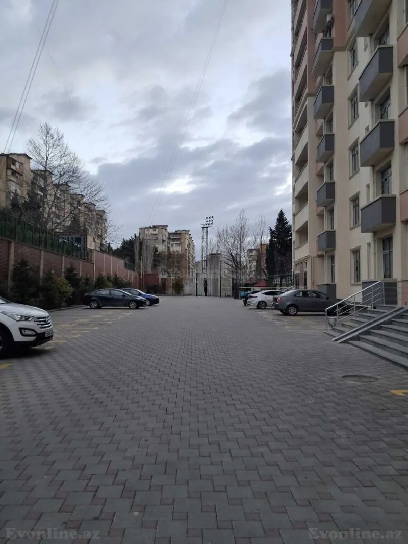 Satılır 3 otaqlı Mənzil Yeni tikili 95 m² Binəqədi r. - şəkil 2