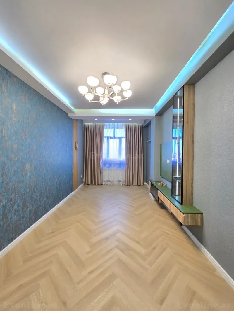 3 otaqlı Mənzil 87 m² Neftçilər m. Satılır