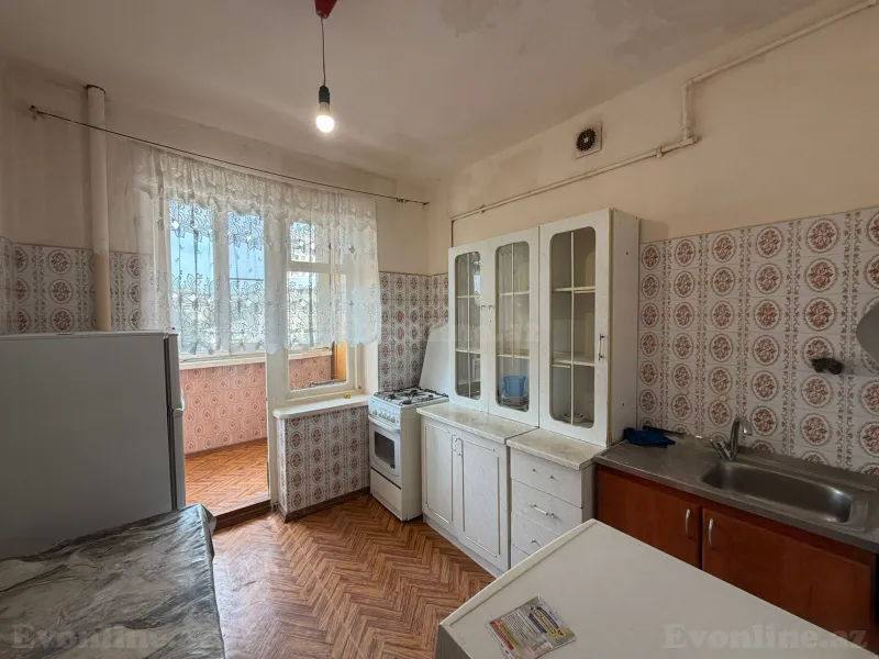 Satılır 2 otaqlı Mənzil Köhnə tikili 60 m² Xalqlar Dostluğu m. - şəkil 15