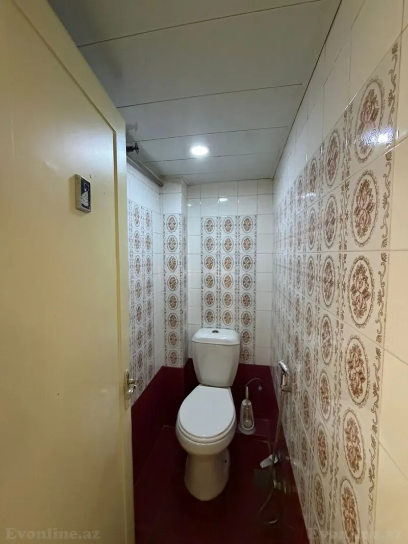 Satılır 2 otaqlı Mənzil Köhnə tikili 60 m² Xalqlar Dostluğu m. - şəkil 20