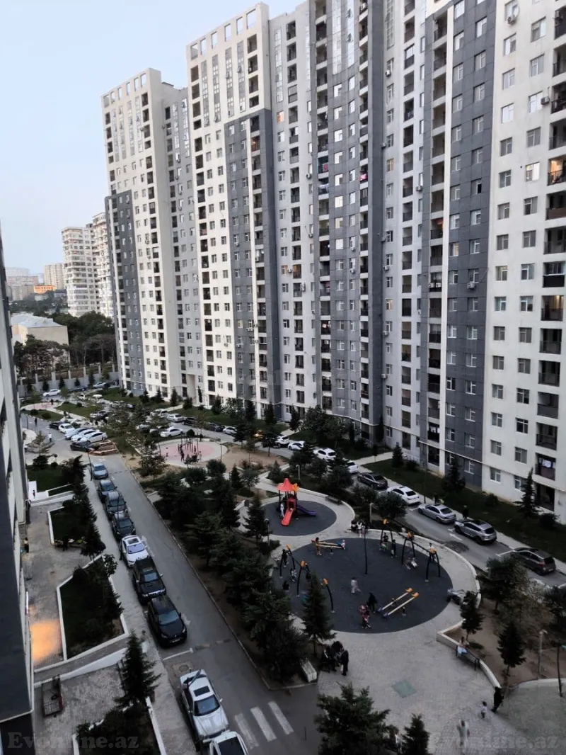 2 otaqlı Mənzil 92 m² Həzi Aslanov m. Satılır