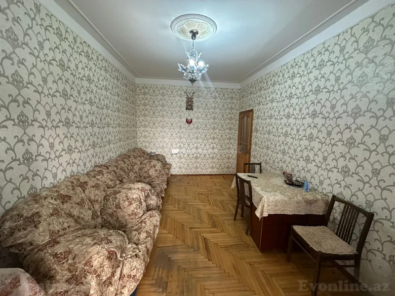 Satılır 3 otaqlı Mənzil Köhnə tikili 75 m² Xalqlar Dostluğu m. - şəkil 3