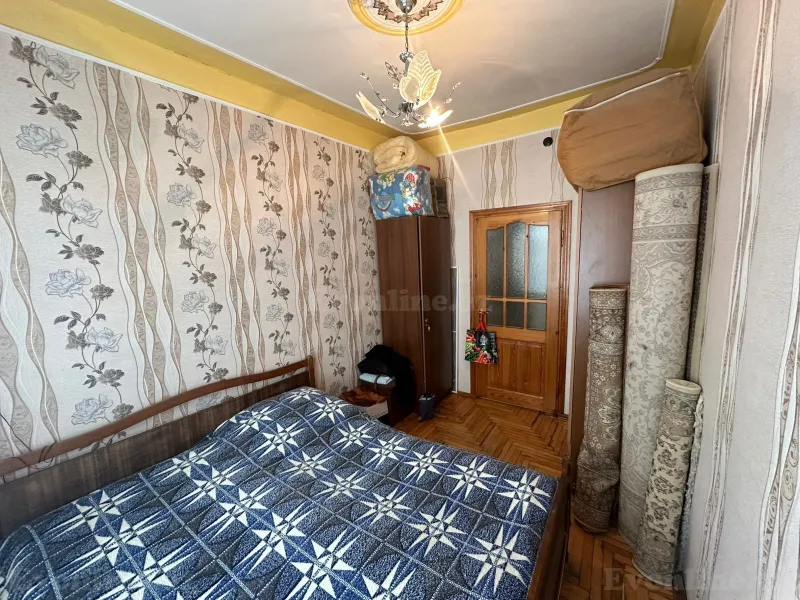 Satılır 3 otaqlı Mənzil Köhnə tikili 75 m² Xalqlar Dostluğu m. - şəkil 7