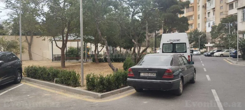 Satılır 3 otaqlı Mənzil Köhnə tikili 64 m² Neftçilər m. - şəkil 13