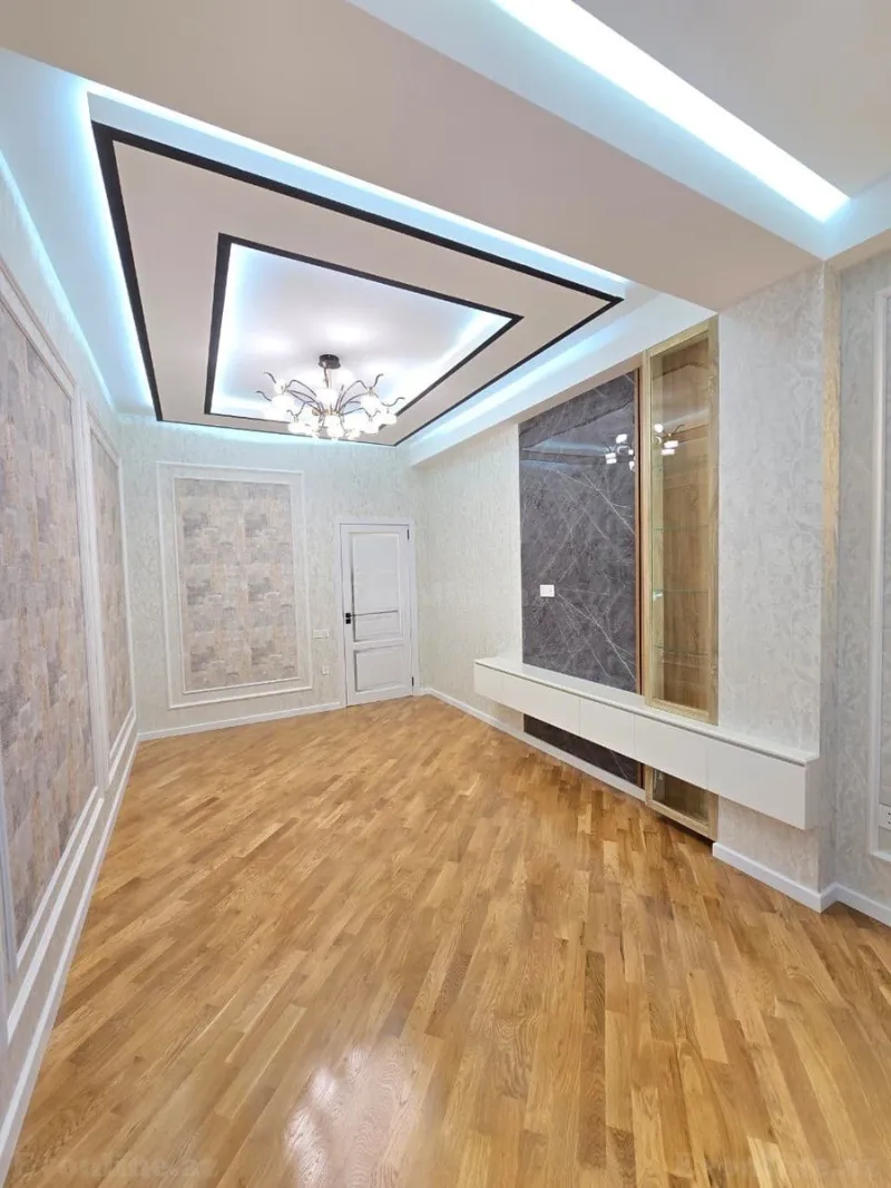 Satılır 3 otaqlı Mənzil Yeni tikili 87 m² Neftçilər m. - şəkil 2