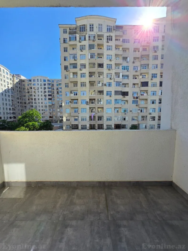 Satılır 3 otaqlı Mənzil Yeni tikili 87 m² Neftçilər m. - şəkil 13
