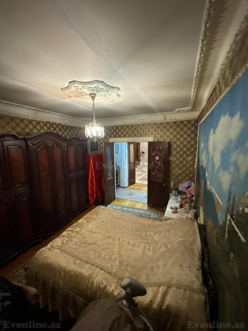 Satılır 3 otaqlı Mənzil Köhnə tikili 90 m² Xalqlar Dostluğu m. - şəkil 6