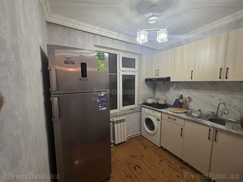 Kirayə verilir 2 otaqlı Mənzil Köhnə tikili 50 m² İnşaatçılar m. - şəkil 6