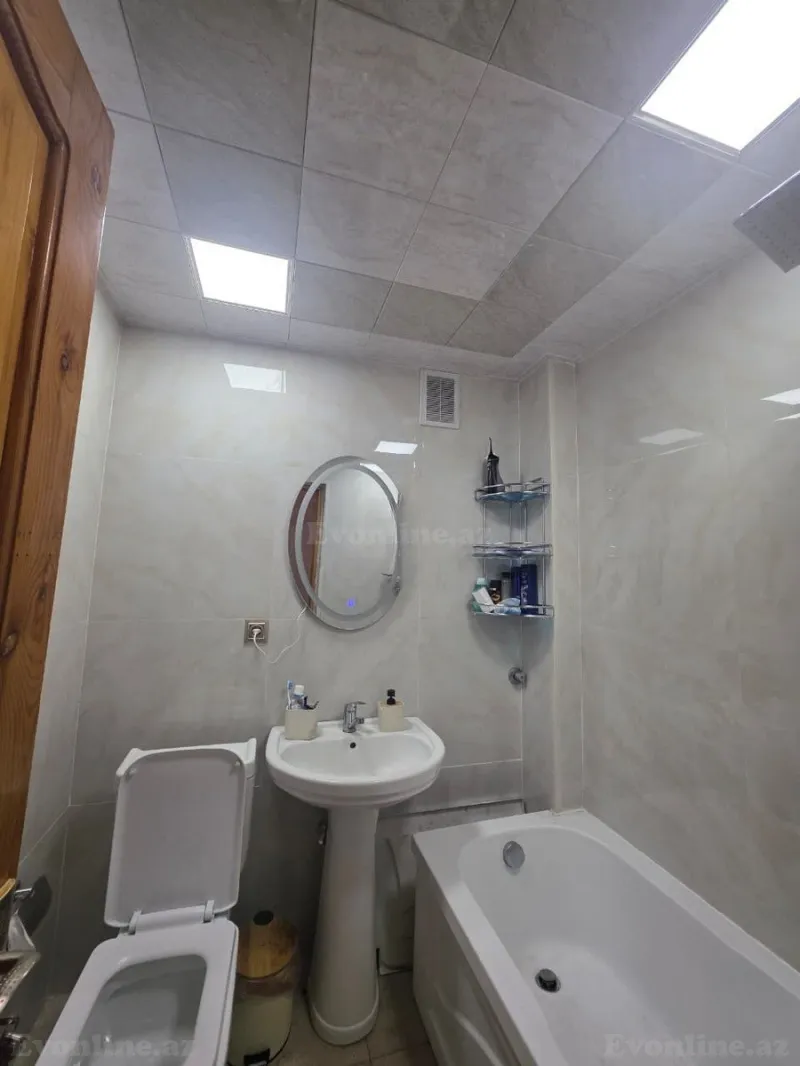 Kirayə verilir 2 otaqlı Mənzil Köhnə tikili 50 m² İnşaatçılar m. - şəkil 9