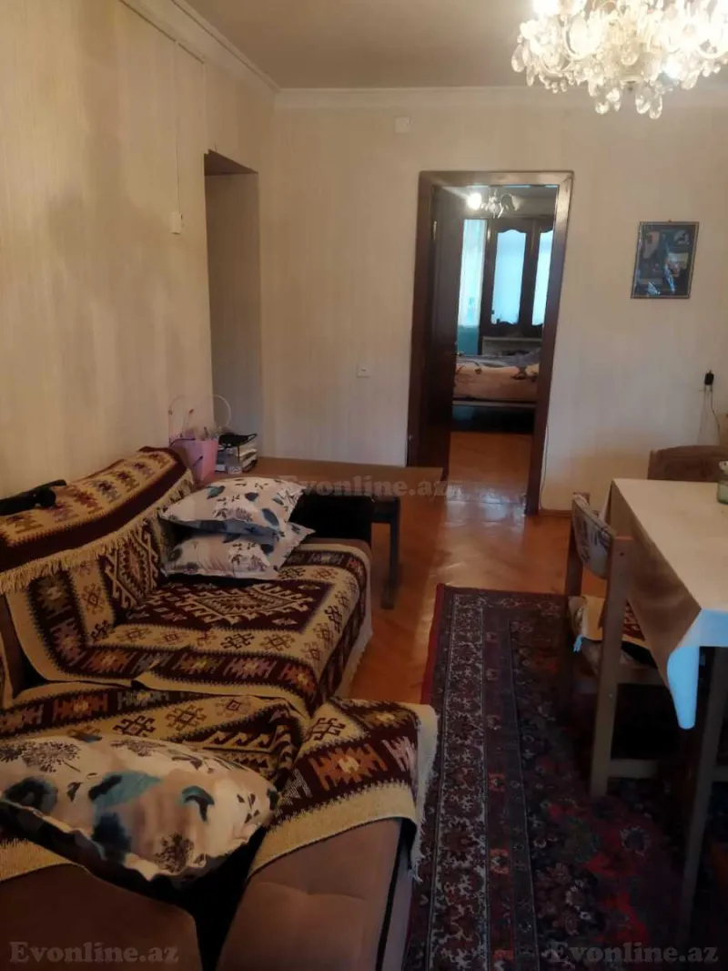 Satılır 2 otaqlı Mənzil Köhnə tikili 45 m² Elmlər Akademiyası m. - şəkil 2