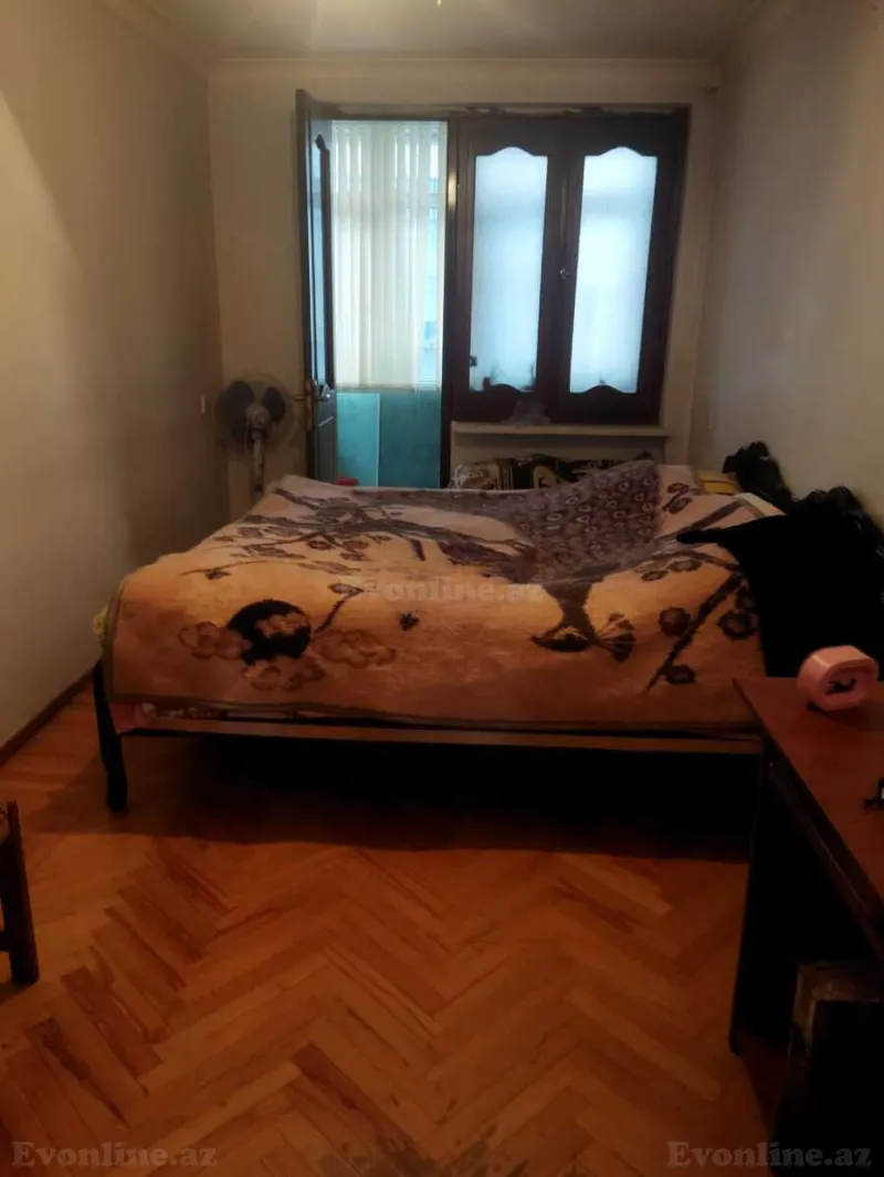 Satılır 2 otaqlı Mənzil Köhnə tikili 45 m² Elmlər Akademiyası m. - şəkil 4
