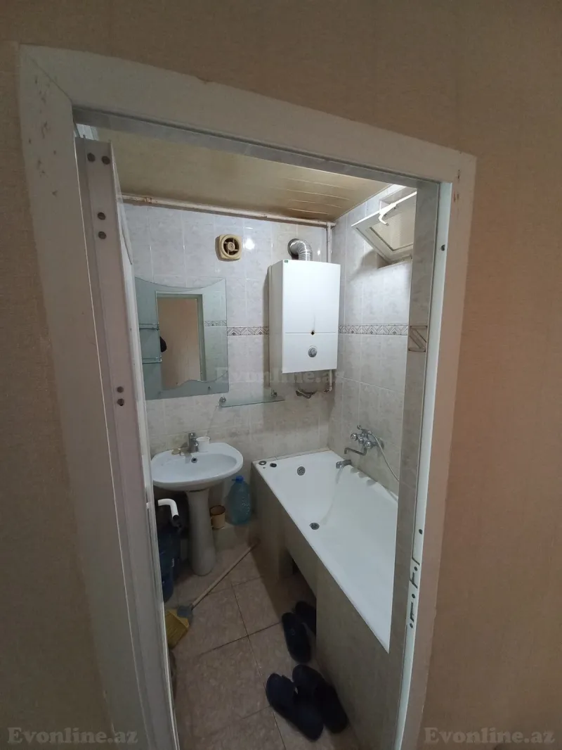 Satılır 3 otaqlı Mənzil Köhnə tikili 75 m² İçərişəhər m. - şəkil 13
