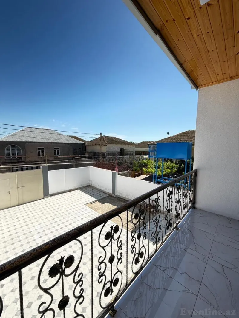 Satılır 4 otaqlı Həyət evi 125 m² Binə - şəkil 13
