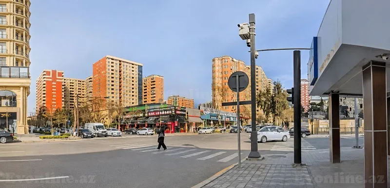 4 otaqlı Mənzil 182 m² Nəsimi r. Satılır