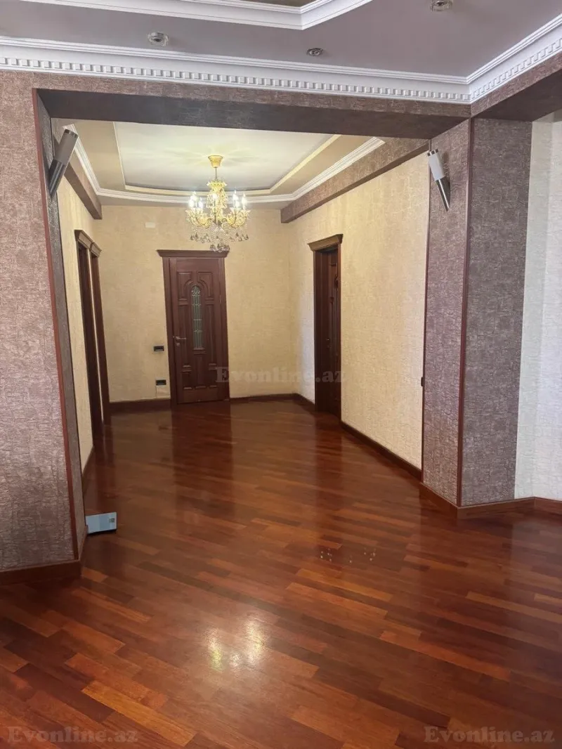 Satılır 4 otaqlı Mənzil Yeni tikili 180 m² Nəsimi r. - şəkil 4