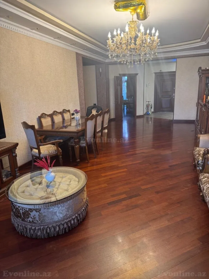 Satılır 4 otaqlı Mənzil Yeni tikili 180 m² Nəsimi r. - şəkil 12