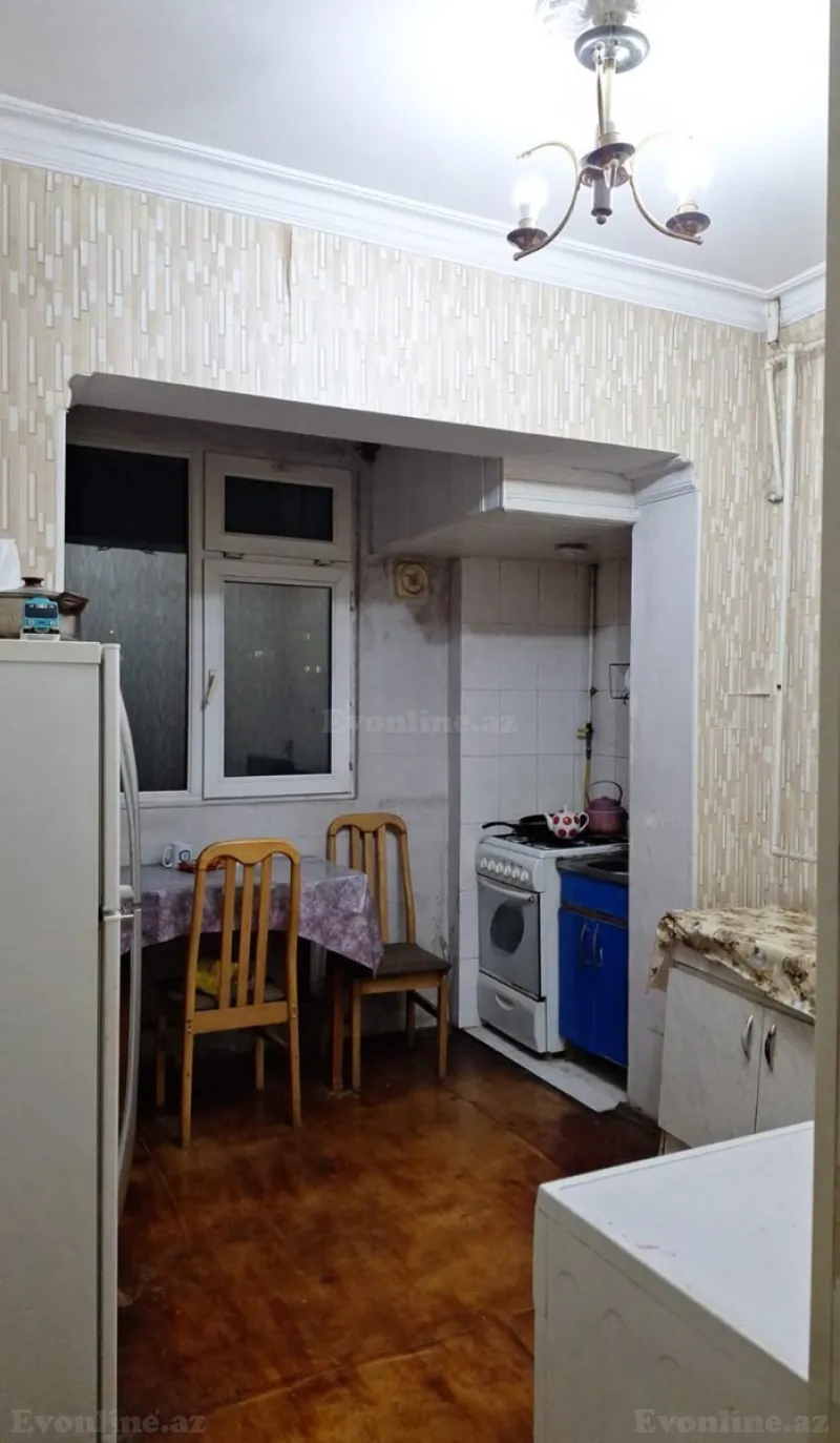 Kirayə verilir 2 otaqlı Mənzil Köhnə tikili 35 m² Qara Qarayev m. - şəkil 3