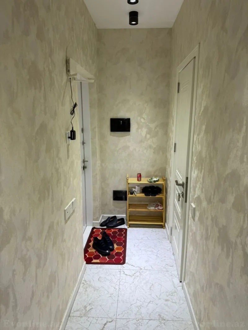 Satılır 1 otaqlı Mənzil Yeni tikili 50 m² 28 May m. - şəkil 2