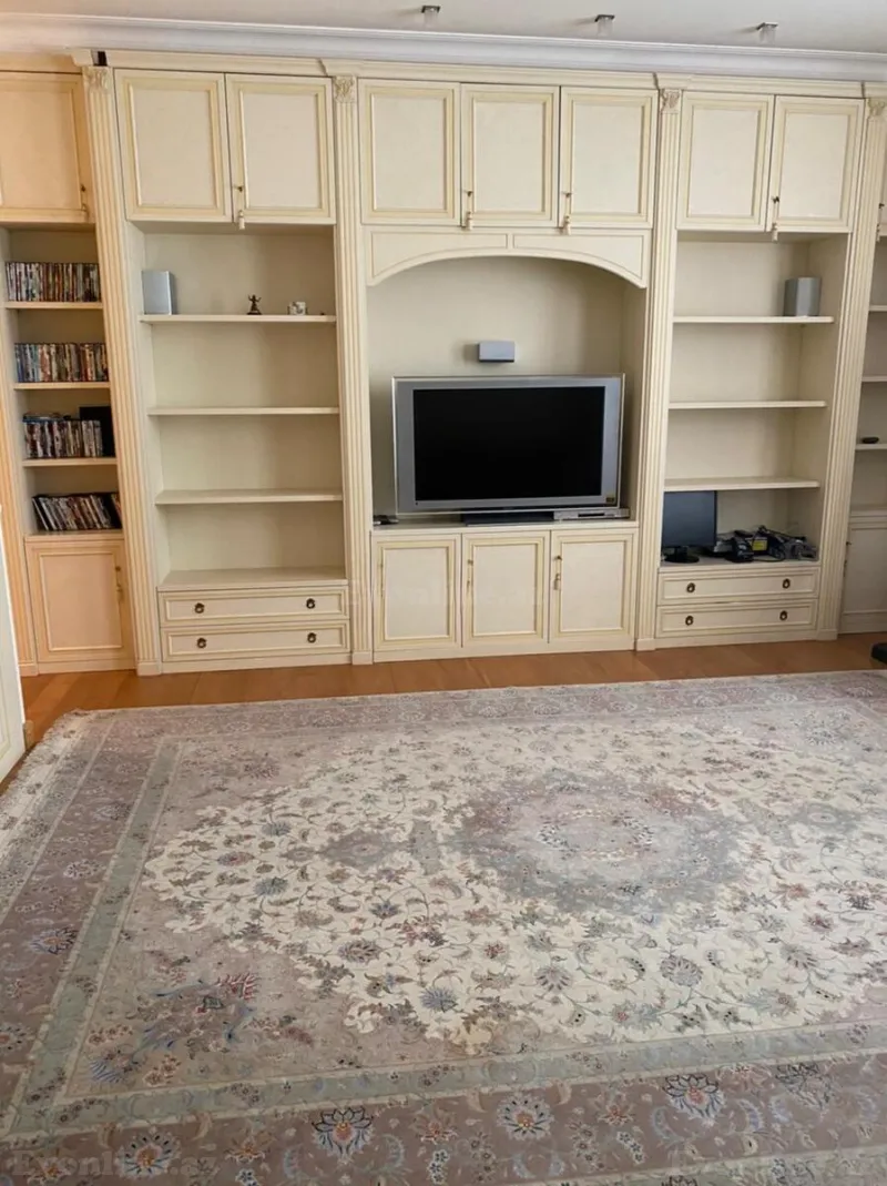 Kirayə verilir 3 otaqlı Mənzil Yeni tikili 220 m² Sahil m. - şəkil 3