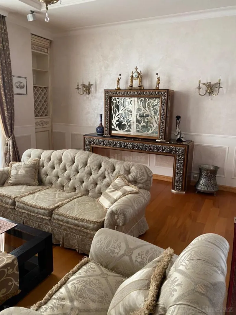Kirayə verilir 3 otaqlı Mənzil Yeni tikili 220 m² Sahil m. - şəkil 17