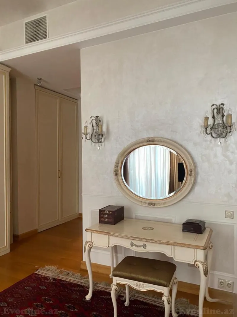 Kirayə verilir 3 otaqlı Mənzil Yeni tikili 220 m² Sahil m. - şəkil 25