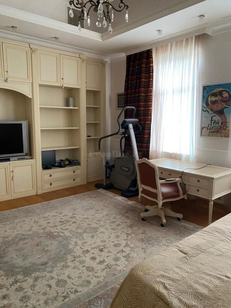 Kirayə verilir 3 otaqlı Mənzil Yeni tikili 220 m² Sahil m. - şəkil 29